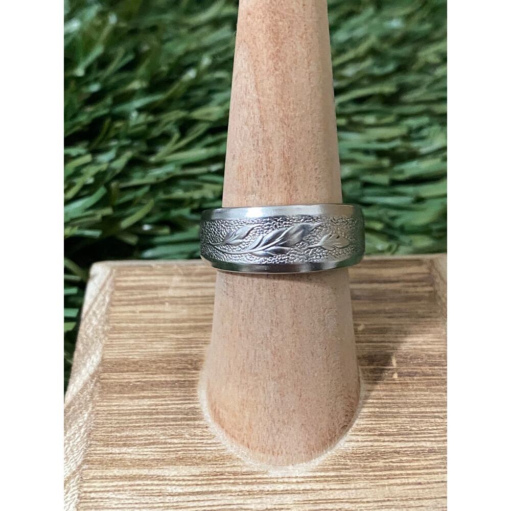 Ring 8.5